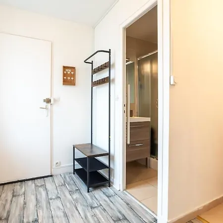 Le Petit élégant, Parking Facile, Gare, Wifi Appartamento *