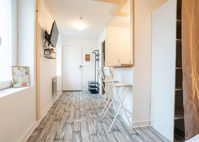 Le Petit Elegant, Parking Facile, Gare, Wifi